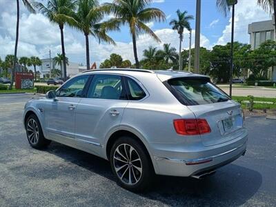 2019 Bentley Bentayga V8  ONE OWNER - Photo 4 - Boca Raton, FL 33431
