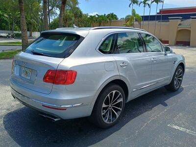 2019 Bentley Bentayga V8  ONE OWNER - Photo 3 - Boca Raton, FL 33431