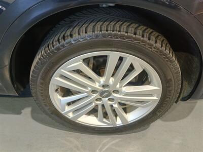 2019 Audi Q5 quattro Prestige 45 TFSI   - Photo 49 - Boca Raton, FL 33431