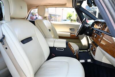 2010 Rolls-Royce Phantom Drophead Coupe   - Photo 22 - Boca Raton, FL 33431