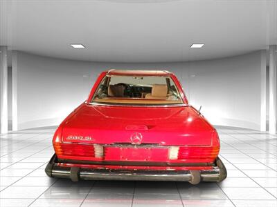 1988 Mercedes-Benz 560 SL  ONE OWNER - Photo 2 - Boca Raton, FL 33431