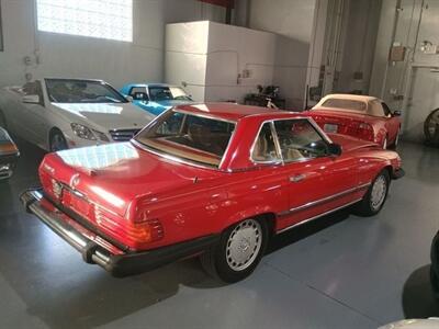 1988 Mercedes-Benz 560 SL   - Photo 2 - Boca Raton, FL 33431