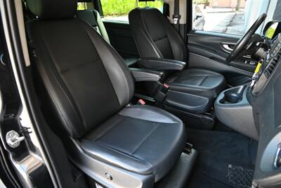 2020 Mercedes-Benz Metris Worker Passenger 12 PASSENGER - Photo 17 - Boca Raton, FL 33431