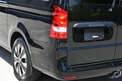 2020 Mercedes-Benz Metris Worker Passenger 12 PASSENGER - Photo 11 - Boca Raton, FL 33431