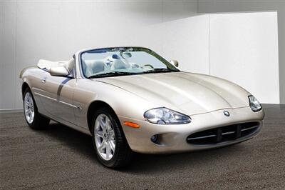 2000 Jaguar XK8   - Photo 7 - Boca Raton, FL 33431