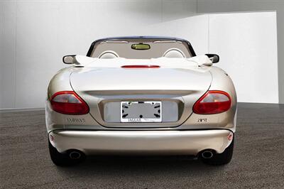 2000 Jaguar XK8   - Photo 4 - Boca Raton, FL 33431