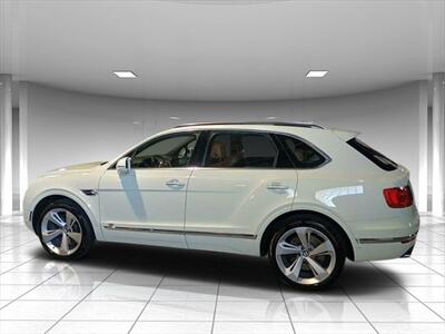 2019 Bentley Bentayga V8  ONE OWNER - Photo 3 - Boca Raton, FL 33431