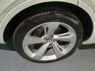 2019 Bentley Bentayga V8  ONE OWNER - Photo 33 - Boca Raton, FL 33431