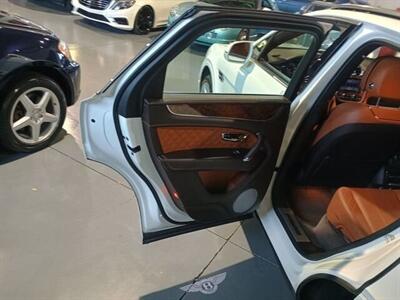 2019 Bentley Bentayga V8  ONE OWNER - Photo 20 - Boca Raton, FL 33431