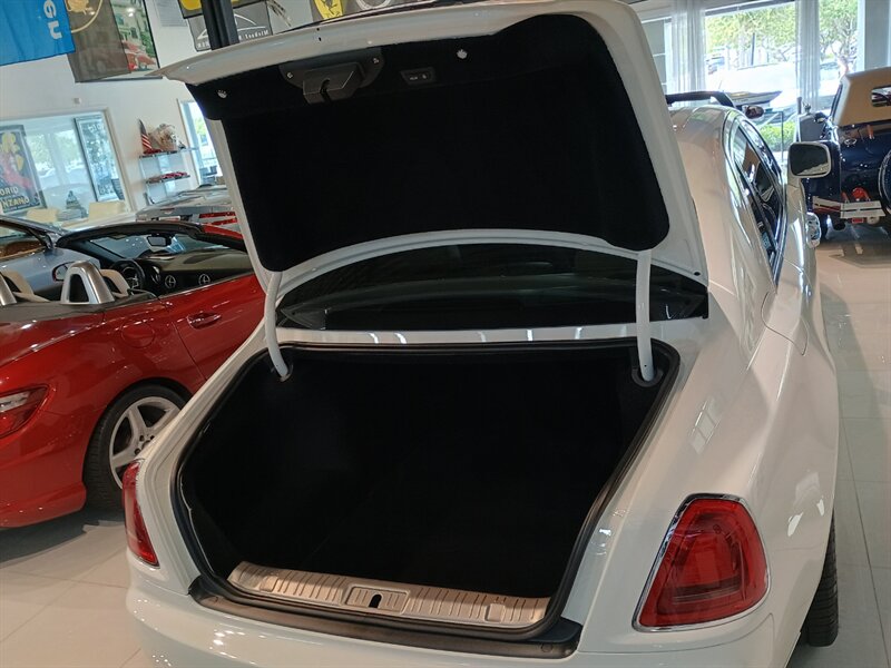 2011 Rolls-Royce Ghost 38