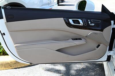 2018 Mercedes-Benz SL 450  ONE OWNER - Photo 37 - Boca Raton, FL 33431