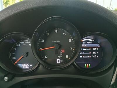 2021 Porsche Macan  ONE OWNER - Photo 12 - Boca Raton, FL 33431