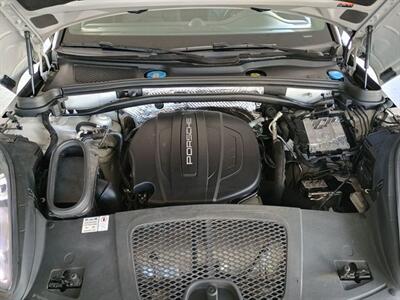 2021 Porsche Macan  ONE OWNER - Photo 24 - Boca Raton, FL 33431
