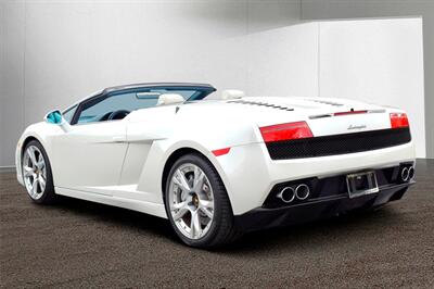 2010 Lamborghini Gallardo LP 560-4 Spyder   - Photo 2 - Boca Raton, FL 33431