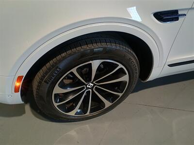 2019 Bentley Bentayga V8   - Photo 41 - Boca Raton, FL 33431