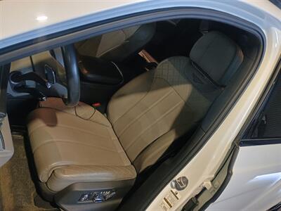 2019 Bentley Bentayga V8   - Photo 15 - Boca Raton, FL 33431