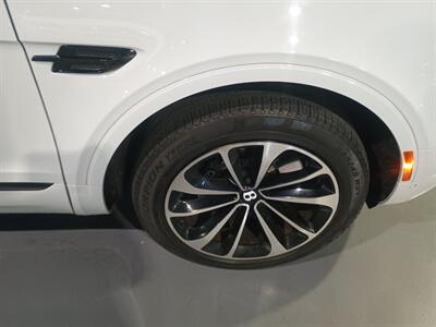 2019 Bentley Bentayga V8   - Photo 44 - Boca Raton, FL 33431