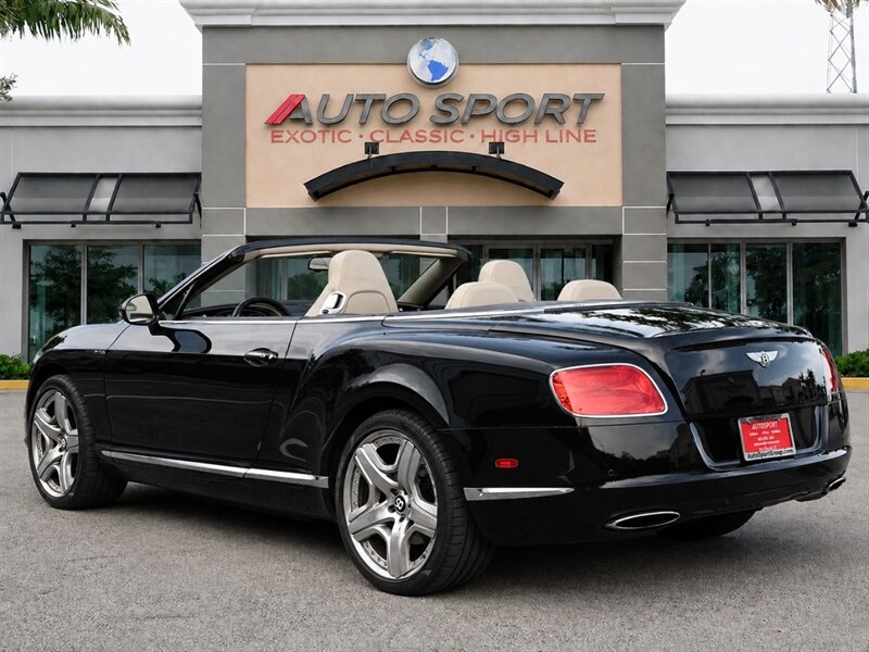 2013 Bentley Continental 19