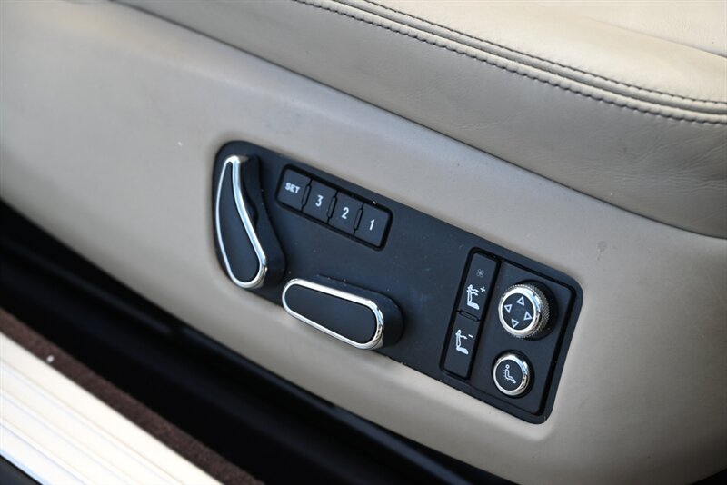 2013 Bentley Continental 164