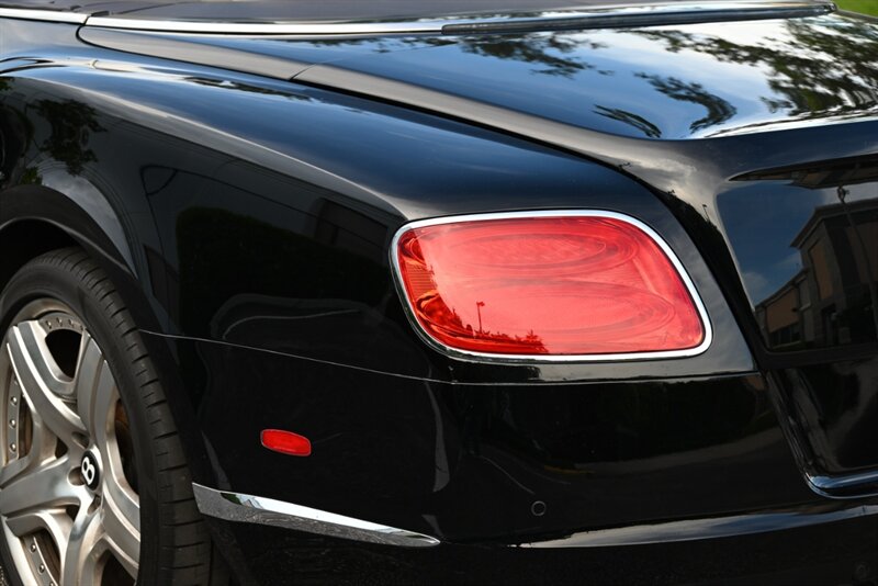 2013 Bentley Continental 89