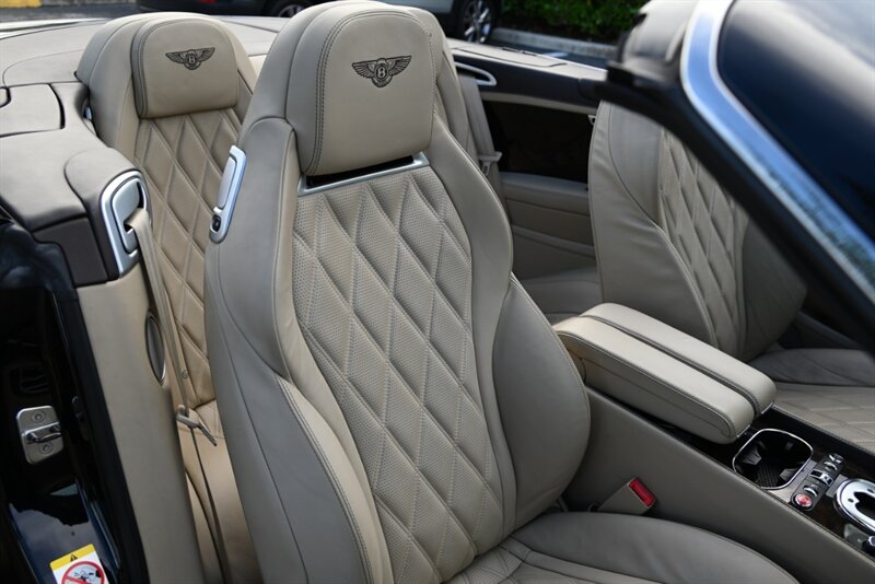 2013 Bentley Continental 159