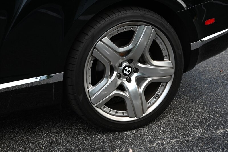 2013 Bentley Continental 84