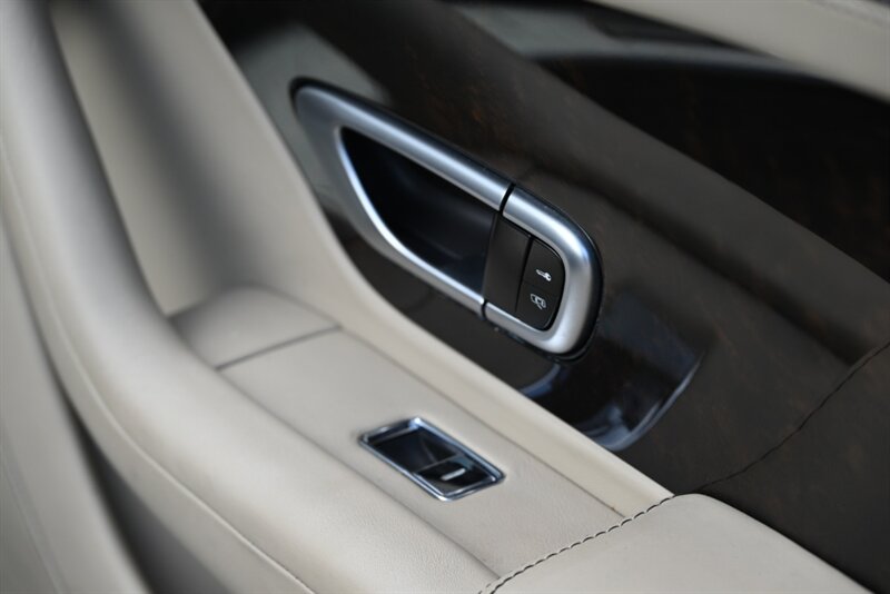 2013 Bentley Continental 144