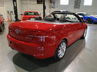 2012 Volkswagen Eos Komfort SULEV - Photo 9 - Boca Raton, FL 33431