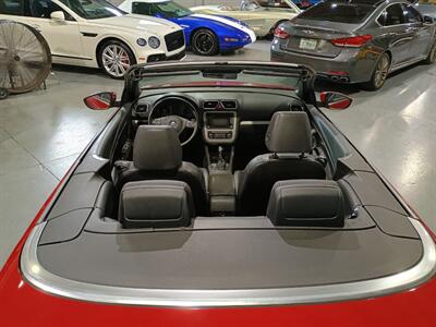 2012 Volkswagen Eos Komfort SULEV - Photo 7 - Boca Raton, FL 33431