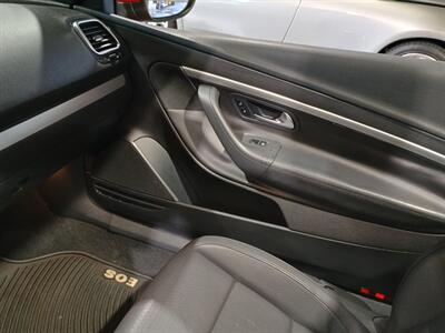 2012 Volkswagen Eos Komfort SULEV - Photo 34 - Boca Raton, FL 33431