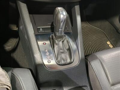 2012 Volkswagen Eos Komfort SULEV - Photo 31 - Boca Raton, FL 33431