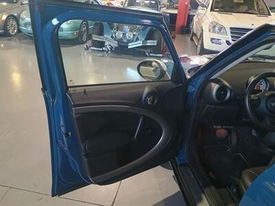 2012 MINI Cooper Countryman ONE OWNER - Photo 12 - Boca Raton, FL 33431