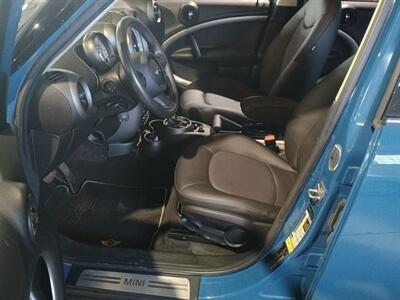 2012 MINI Cooper Countryman ONE OWNER - Photo 11 - Boca Raton, FL 33431