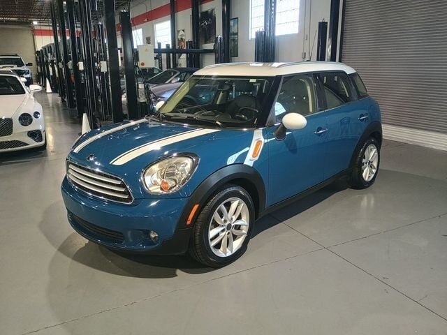 2012 MINI Cooper Countryman  ONE OWNER