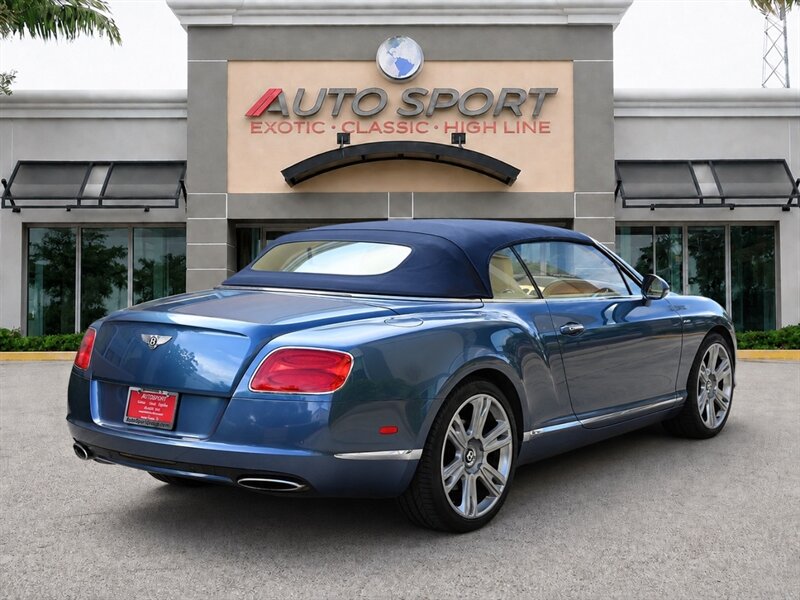 2014 Bentley Continental 28