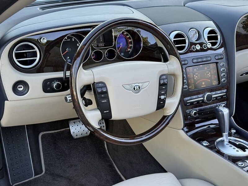 2010 Bentley Continental 21