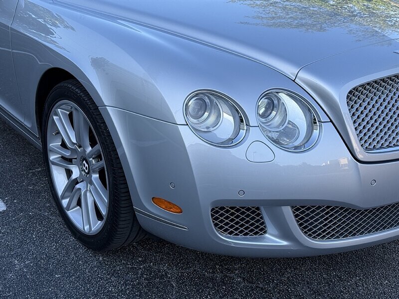 2010 Bentley Continental 22