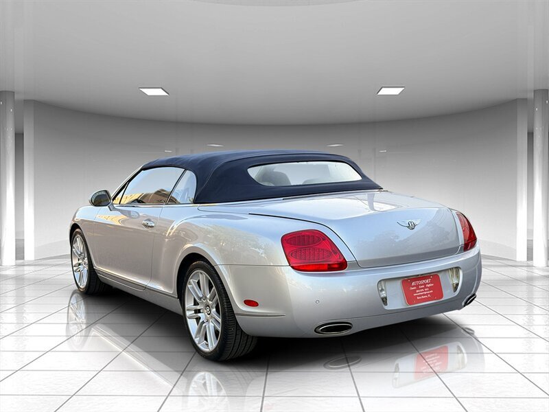 2010 Bentley Continental 35
