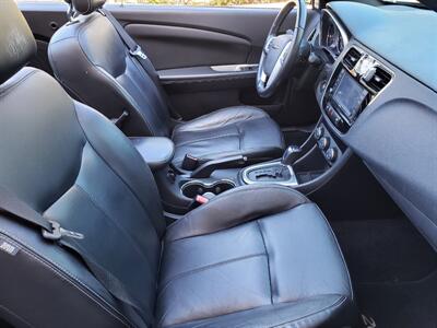 2011 Chrysler 200 Limited   - Photo 6 - Boca Raton, FL 33431