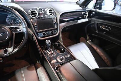 2017 Bentley Bentayga W12   - Photo 33 - Boca Raton, FL 33431
