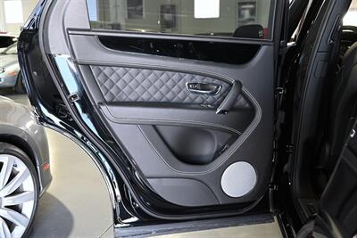 2017 Bentley Bentayga W12   - Photo 30 - Boca Raton, FL 33431