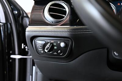 2017 Bentley Bentayga W12   - Photo 43 - Boca Raton, FL 33431