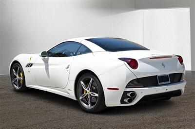 2014 Ferrari California   - Photo 19 - Boca Raton, FL 33431