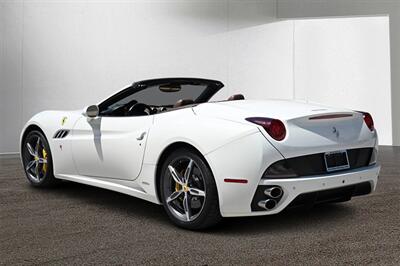 2014 Ferrari California   - Photo 3 - Boca Raton, FL 33431