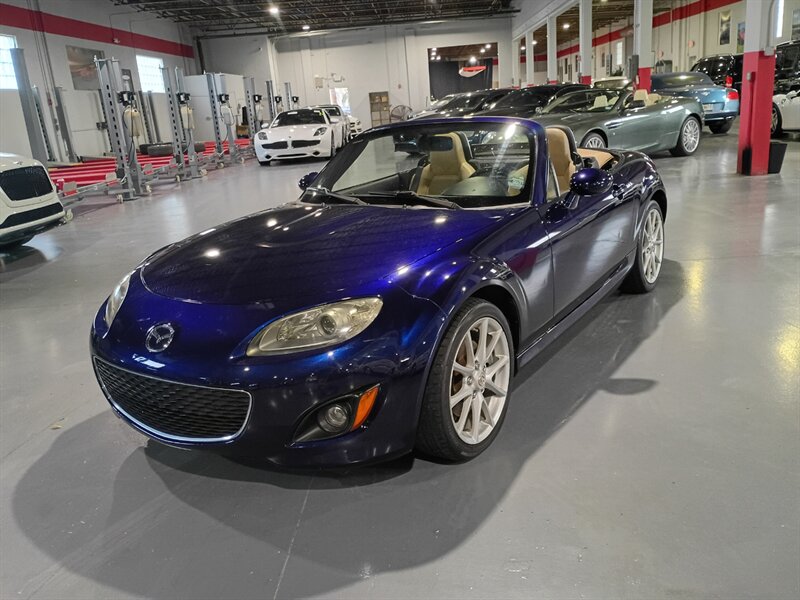 2010 Mazda MX-5 Miata Sport  