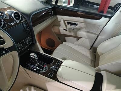 2020 Bentley Bentayga V8 Mulliner - Photo 20 - Boca Raton, FL 33431