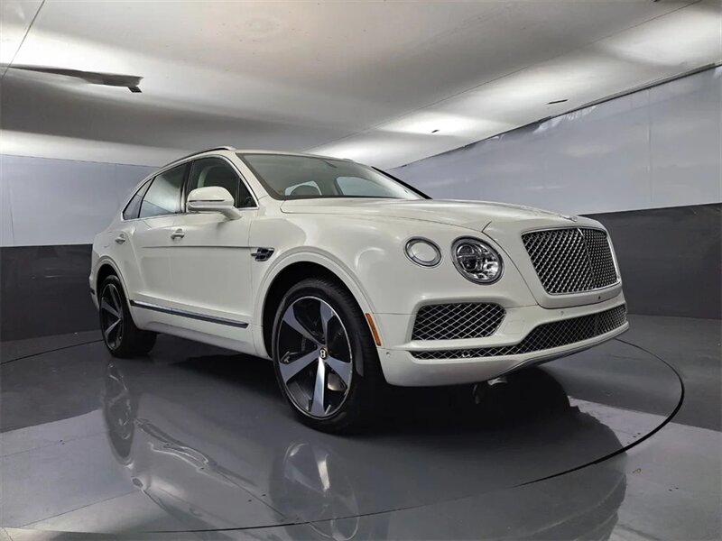 2020 Bentley Bentayga V8  Mulliner - Photo 1 - Boca Raton, FL 33431