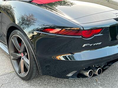 2018 Jaguar F-TYPE R   - Photo 15 - Boca Raton, FL 33431