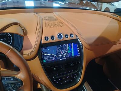 2021 Aston Martin DBX   - Photo 21 - Boca Raton, FL 33431