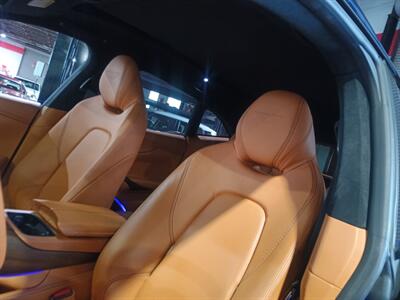 2021 Aston Martin DBX   - Photo 16 - Boca Raton, FL 33431